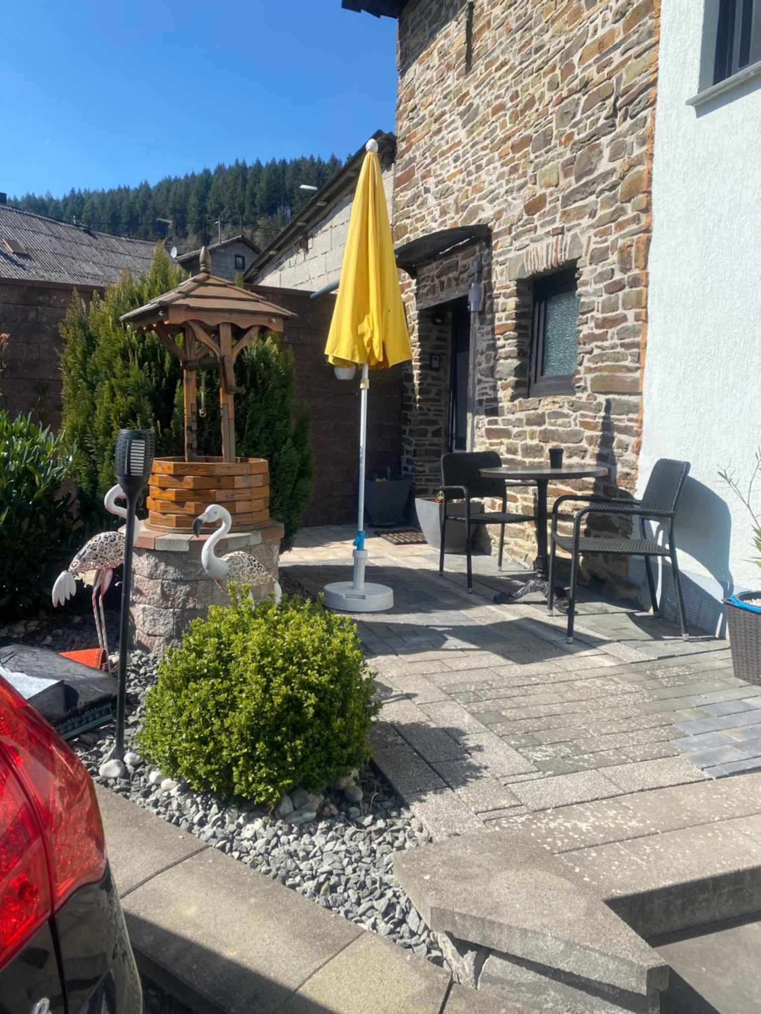 Familie Moisil Villa Daun Exteriör bild